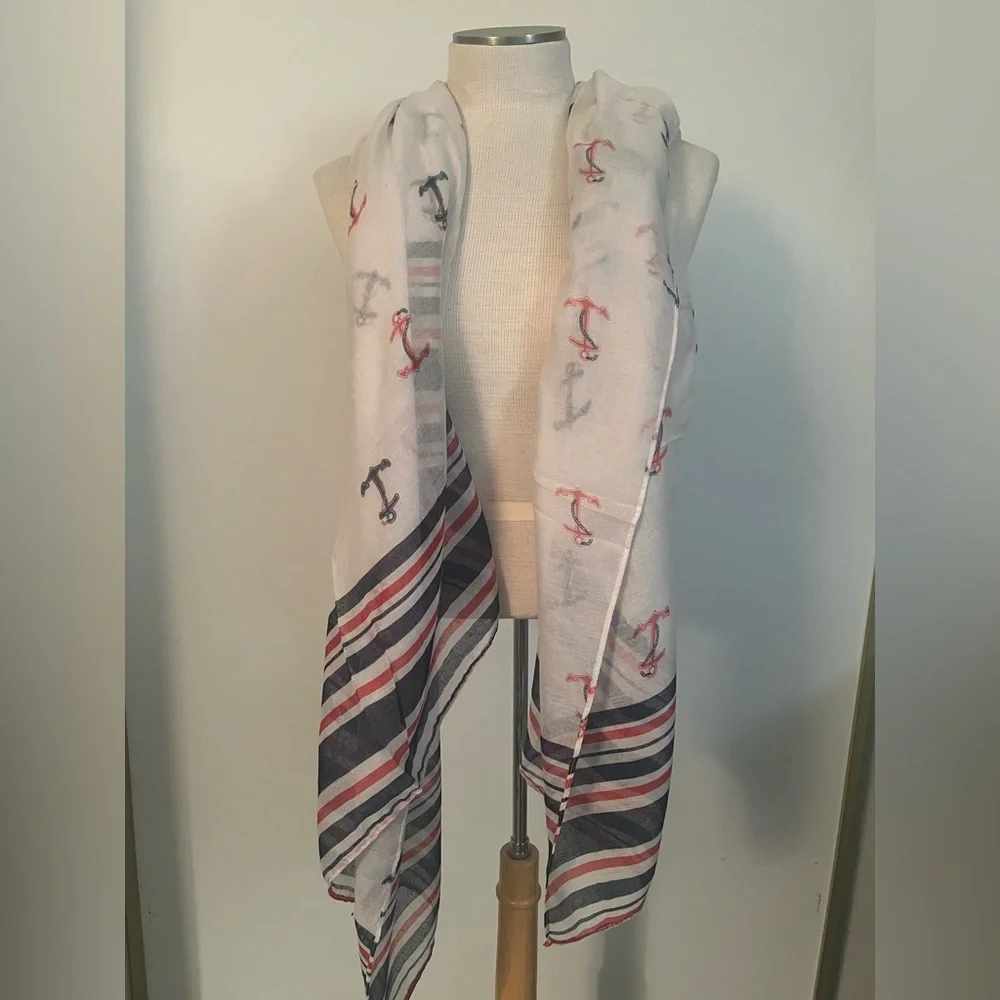 Bucasi chic scarf
